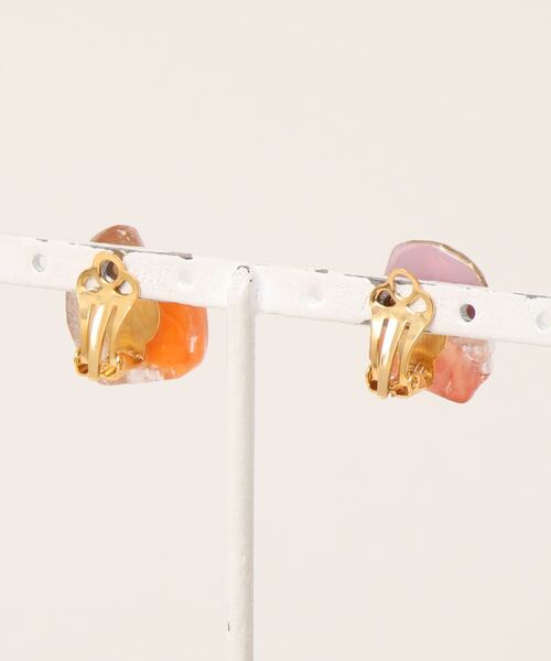 TONE SELECT GOODS（トーンセレクトグッズ）の「【LIONS&WAITER】遠い憧れのイヤリング-carnelian-（イヤリング・レディース・その他・FREE）」の2枚目の写真