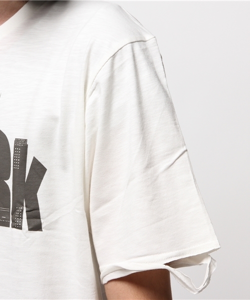 WEGO(ウィゴー)の「WEGO/クラッシュプリントTシャツ(Tシャツ/カットソー・メンズ・ブラック/カーキ/ホワイト・MEDIUM/LARGE)」の8枚目の写真