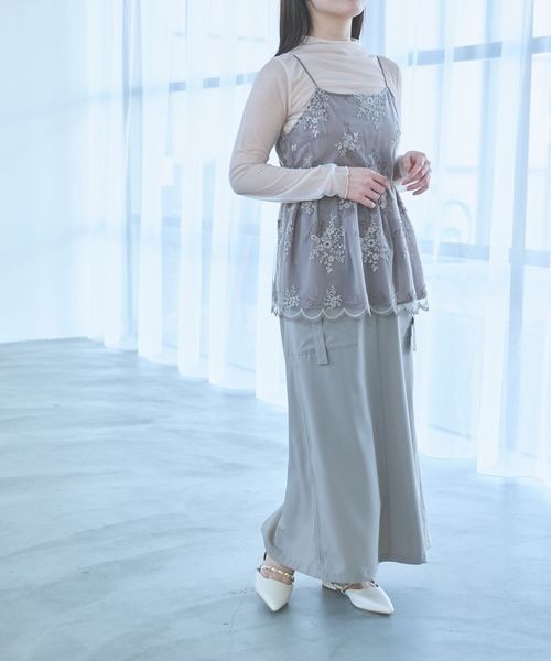 mysty woman（ミスティウーマン）の「ドロストアレンジカーゴスカート 106945（スカート・レディース・チャコールグレー/ライトベージュ/アイボリー・FREE）」の7枚目の写真