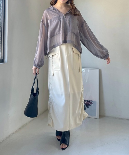 mysty woman（ミスティウーマン）の「ドロストアレンジカーゴスカート 106945（スカート・レディース・チャコールグレー/ライトベージュ/アイボリー・FREE）」の21枚目の写真