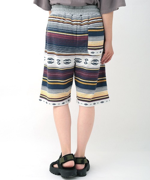 チチカカ（チチカカ）の「裏毛グラフィックプリントショートパンツ（その他パンツ・メンズ・その他5/その他2/その他3/その他4/その他1・MEDIUM/LARGE）」の21枚目の写真