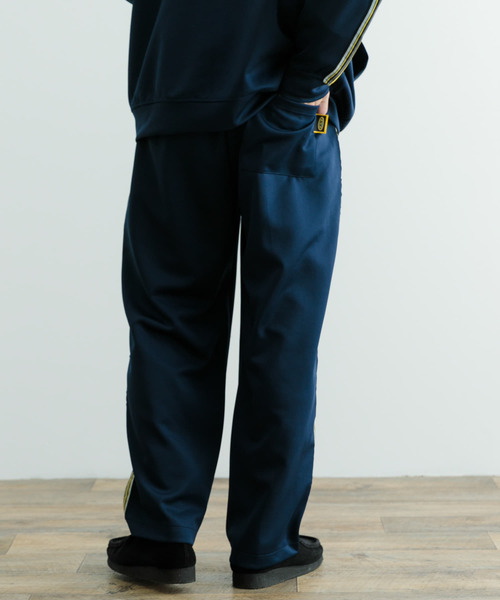 ddp（ディーディーピー）の「Line Track Wide Pants（その他パンツ・メンズ・グリーン/ネイビー/ブラック・MEDIUM/LARGE）」の7枚目の写真