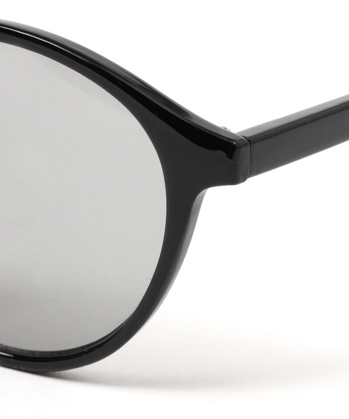 LAKOLE（ラコレ）の「ウェリントンコンビシルバーサングラス / 994357（サングラス・メンズ・ライトブルー/ブラック/グレー/スモーク/チャコール・FREE）」の16枚目の写真