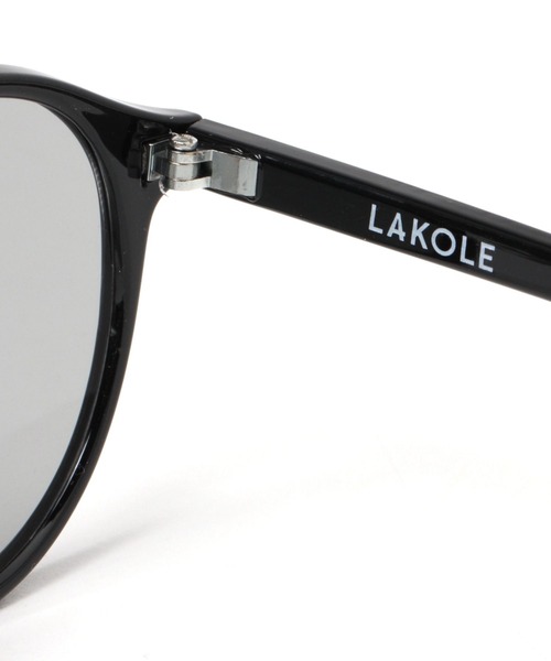 LAKOLE（ラコレ）の「ウェリントンコンビシルバーサングラス / 994357（サングラス・メンズ・ライトブルー/ブラック/グレー/スモーク/チャコール・FREE）」の17枚目の写真