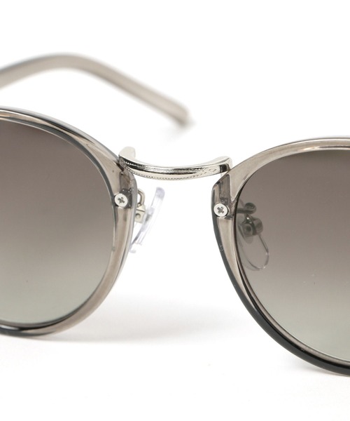 LAKOLE（ラコレ）の「ウェリントンコンビシルバーサングラス / 994357（サングラス・メンズ・ライトブルー/ブラック/グレー/スモーク/チャコール・FREE）」の8枚目の写真