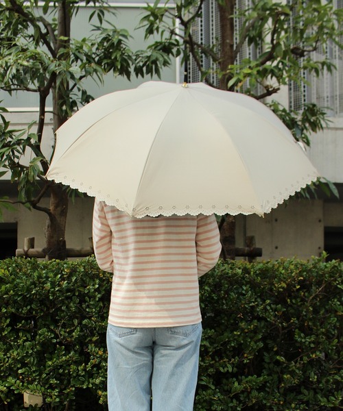 ALWAYS GOOD TIME(オルウェイズグッドタイム)の「【一級遮光・晴雨兼用】UV日傘/PARASOL/パラソル フラワーヒートカット(長傘・レディース・ブラック/ベージュ/ラベンダー・F)」の4枚目の写真