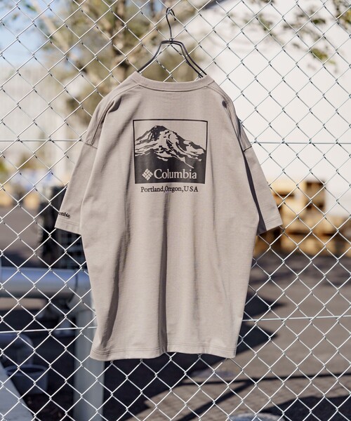 FREAK'S STORE(フリークスストア)の「限定展開 Columbia×FREAK'S STORE/コロンビア 別注 インペリアルパーク バックプリント クルーネックTシャツ(Tシャツ/カットソー・メンズ・ホワイト/ブラック/ベージュ/グレー/グリーン/ホワイト系その他/ブラック系その他/グレー系その他/ベージュ系その他/グリーン系その他・SMALL/MEDIUM/LARGE/X-LARGE)」の1枚目の写真