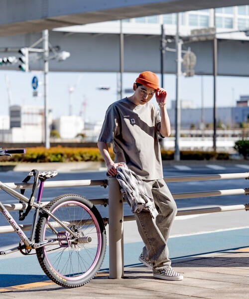 FREAK'S STORE(フリークスストア)の「限定展開 Columbia×FREAK'S STORE/コロンビア 別注 インペリアルパーク バックプリント クルーネックTシャツ(Tシャツ/カットソー・メンズ・ホワイト/ブラック/ベージュ/グレー/グリーン/ホワイト系その他/ブラック系その他/グレー系その他/ベージュ系その他/グリーン系その他・SMALL/MEDIUM/LARGE/X-LARGE)」の19枚目の写真