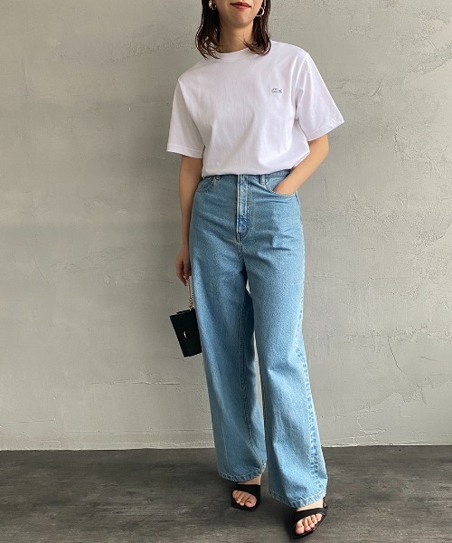 LACOSTE（ラコステ）の「[LACOSTE/ラコステ] ワンポイントロゴ クルーネックTシャツ（Tシャツ/カットソー・レディース・ブラック/サックスブルー/ネイビー/ホワイト/アイボリー/グリーン・2/3/4/5/6）」の7枚目の写真