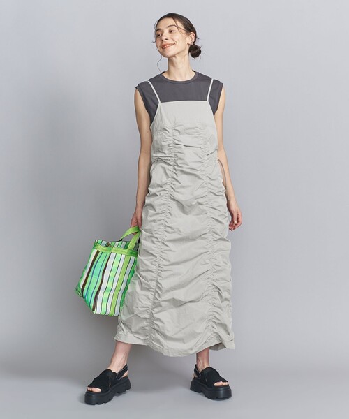 BEAUTY&YOUTH UNITED ARROWS（ビューティーアンドユースユナイテッドアローズ）の「ナイロンヴィンテージ ドローストキャミワンピース（ワンピース・レディース・ブラック/ライトグレー/ライトブルー・M/S）」の7枚目の写真