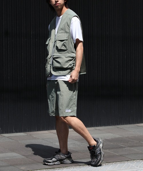 FIRST DOWN(ファーストダウン)の「【FIRST DOWN/ファーストダウン】RIVER VEST TASLAN NYLON / タスランナイロン リバーベスト 24SS(ベスト・メンズ・セージグリーン/グレー/ブラック・XL/L/M)」の14枚目の写真