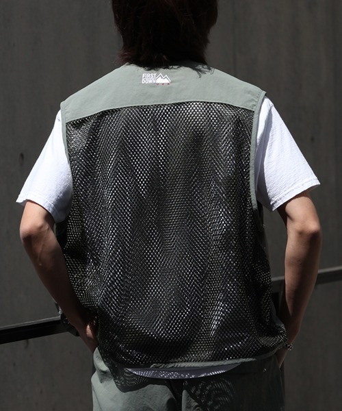 FIRST DOWN(ファーストダウン)の「【FIRST DOWN/ファーストダウン】RIVER VEST TASLAN NYLON / タスランナイロン リバーベスト 24SS(ベスト・メンズ・セージグリーン/グレー/ブラック・XL/L/M)」の13枚目の写真