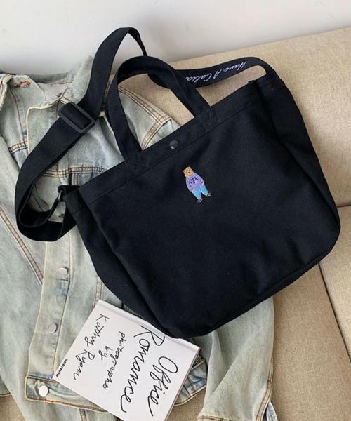 TONE SELECT GOODS（トーンセレクトグッズ）の「urbanfemine./A4収納 くま キャンバストートバッグ U7237（トートバッグ・レディース・ブラック/ホワイト・FREE）」の5枚目の写真