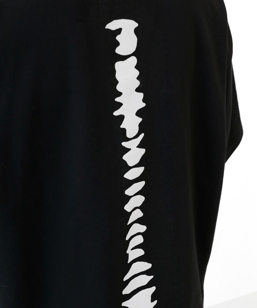 minsobi（ミンソビ）の「バックボーン半袖Tシャツ（Tシャツ/カットソー・メンズ・グレー/ブラック・FREE）」の5枚目の写真