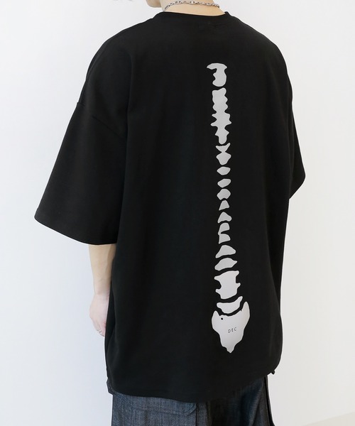 minsobi（ミンソビ）の「バックボーン半袖Tシャツ（Tシャツ/カットソー・メンズ・グレー/ブラック・FREE）」の4枚目の写真