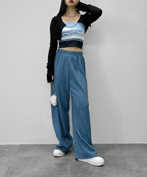 LVEU.(ラブユ.)の「【LVEU.】マイクロプリーツストレートパンツ / ボトムス パンツ プリーツ イージー ゆったり ストレッチ ブラック ブルー(その他パンツ・レディース・ブラック/ブルー・FREE)」の9枚目の写真