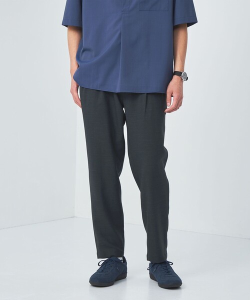 green label relaxing(グリーンレーベルリラクシング)の「リネンライク 2プリーツ ユーティリティーパンツ 9分丈 イージーパンツ -ストレッチ・防シワ-(その他パンツ・メンズ・グレー/ナチュラル/ネイビー・S/M/L/XL)」の1枚目の写真