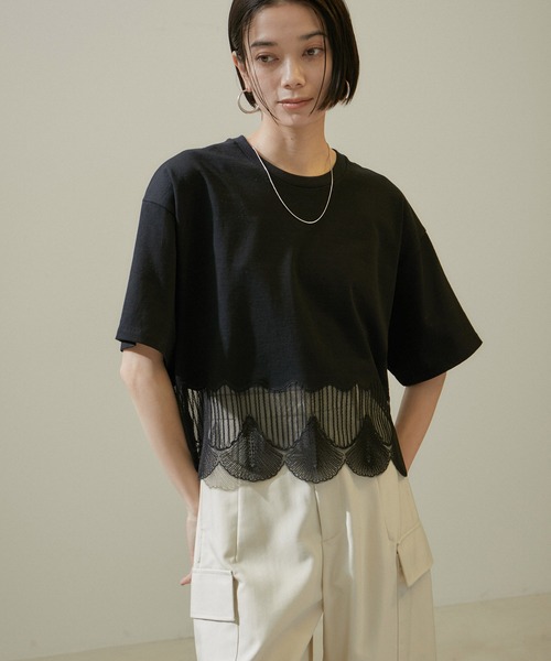 SALON adam et rope'（サロン アダム エ ロペ）の「シェルスカラップTシャツ（Tシャツ/カットソー・レディース・ブラック/オフホワイト・FREE）」の8枚目の写真