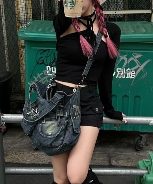 XU(エックスユー)の「【Never mind the XU】2way denim bag / 【ネバーマインド ザ エックスユー】ツーウェイデニムショルダーバッグハンドバッグ(ショルダーバッグ・メンズ・ブルー/ブラック・ONE SIZE)」の22枚目の写真