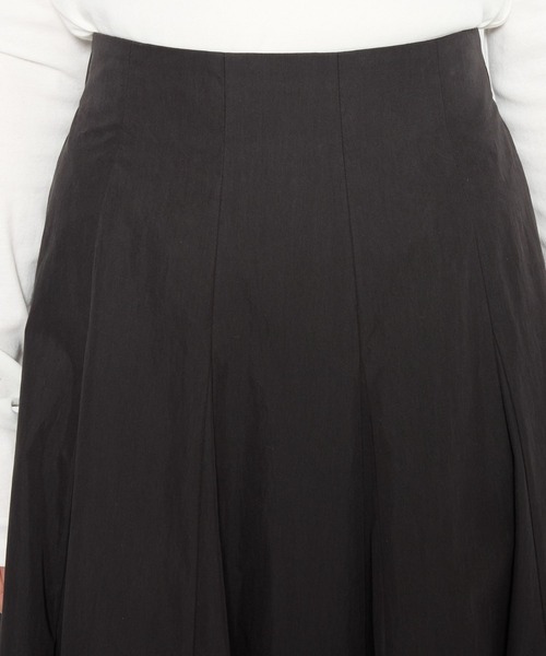 BABYLONE（バビロン）の「[OT]タイプフレアミディースカート（スカート・レディース・オフホワイト/ブラック・フリー）」の4枚目の写真