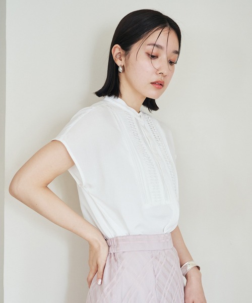 VIS（ビス）の「【接触冷感・洗える】気流染めピンタックブラウス（シャツ/ブラウス・レディース・ネイビー/ブルー系その他6/ホワイト/オレンジ系その他4・FREE）」の17枚目の写真