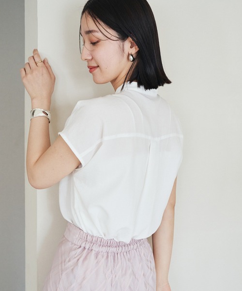 VIS（ビス）の「【接触冷感・洗える】気流染めピンタックブラウス（シャツ/ブラウス・レディース・ネイビー/ブルー系その他6/ホワイト/オレンジ系その他4・FREE）」の18枚目の写真