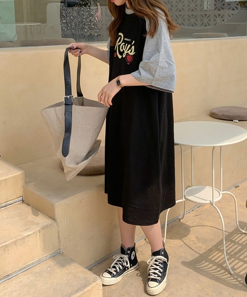 meJane(ミージェーン)の「配色ラグランプリント 半そでTシャツワンピース(ワンピース・レディース・ブラック系/グレー系・FREE)」の2枚目の写真