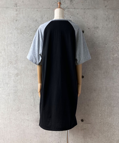 meJane(ミージェーン)の「配色ラグランプリント 半そでTシャツワンピース(ワンピース・レディース・ブラック系/グレー系・FREE)」の13枚目の写真