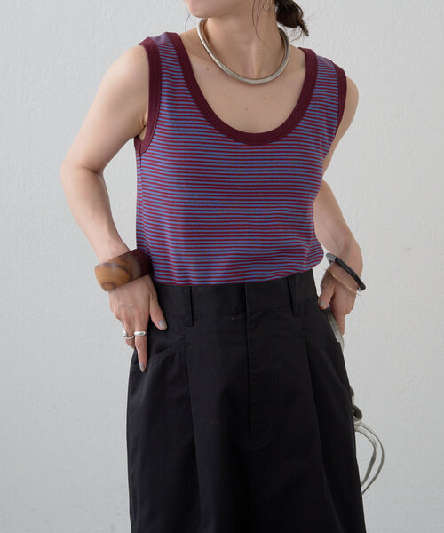 Omekashi（オメカシ）の「Nowhere タンクトップ（キャミソール・レディース・オフホワイト/ブラック/ベージュ/ボルドー/グレー・FREE）」の5枚目の写真