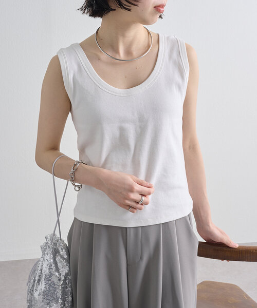 Omekashi（オメカシ）の「Nowhere タンクトップ（キャミソール・レディース・オフホワイト/ブラック/ベージュ/ボルドー/グレー・FREE）」の21枚目の写真