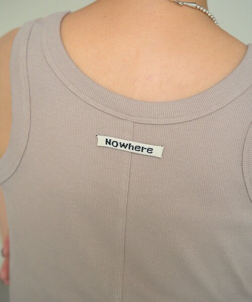 Omekashi（オメカシ）の「Nowhere タンクトップ（キャミソール・レディース・オフホワイト/ブラック/ベージュ/ボルドー/グレー・FREE）」の7枚目の写真