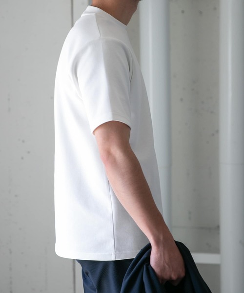 URBAN RESEARCH ROSSO MEN（アーバンリサーチロッソメン）の「『接触冷感/吸水速乾』『XLサイズあり』ハイパフォーマンスSTANDARDポンチTシャツ（Tシャツ/カットソー・メンズ・ブルー/ホワイト/ブラック/オリーブ・SMALL/MEDIUM/LARGE/X-LARGE）」の15枚目の写真