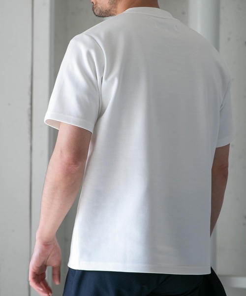 URBAN RESEARCH ROSSO MEN（アーバンリサーチロッソメン）の「『接触冷感/吸水速乾』『XLサイズあり』ハイパフォーマンスSTANDARDポンチTシャツ（Tシャツ/カットソー・メンズ・ブルー/ホワイト/ブラック/オリーブ・SMALL/MEDIUM/LARGE/X-LARGE）」の16枚目の写真