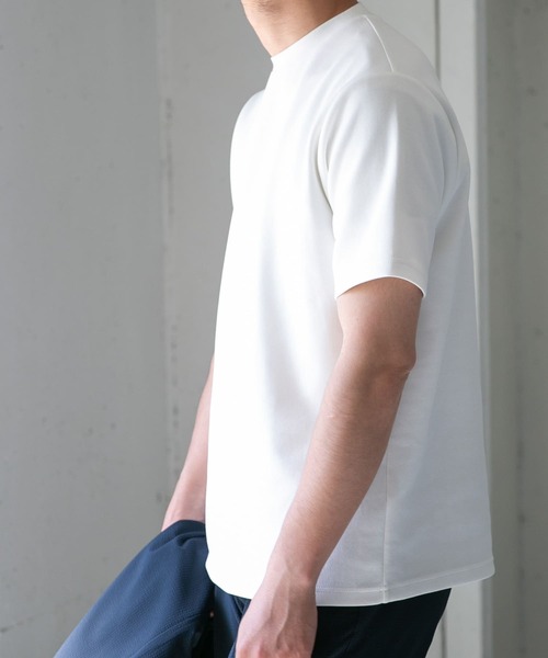 URBAN RESEARCH ROSSO MEN（アーバンリサーチロッソメン）の「『接触冷感/吸水速乾』『XLサイズあり』ハイパフォーマンスSTANDARDポンチTシャツ（Tシャツ/カットソー・メンズ・ブルー/ホワイト/ブラック/オリーブ・SMALL/MEDIUM/LARGE/X-LARGE）」の17枚目の写真