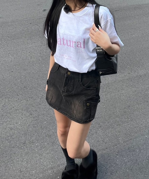 fiere（フィエール）の「英字プリント半袖Tシャツ（Tシャツ/カットソー・レディース・ホワイト/アイボリー/A・M/L/LARGE/MEDIUM/XL/SMALL）」の5枚目の写真