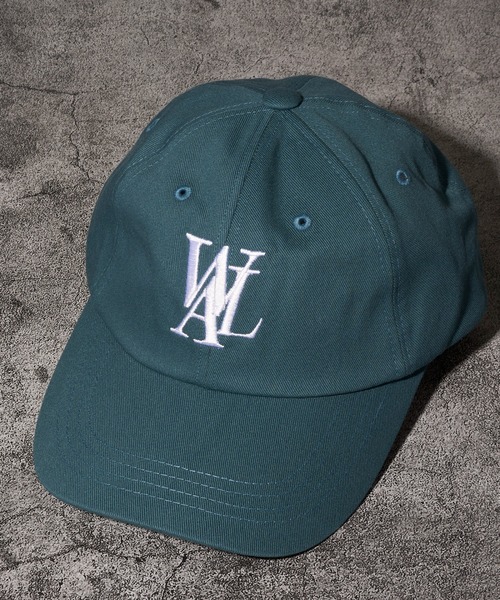 WOOALONG(ウアロン)の「【WOOALONG / ウアロン】Signature Logo ball cap / シグネチャーロゴ ベースボールキャップ(キャップ・レディース・ベージュ/ネイビー/ブルー系1/ブラック×ブラック/ブラック/ピンク/グレー/グリーン/ブルー系2/ホワイト・SMALL/MEDIUM)」の6枚目の写真