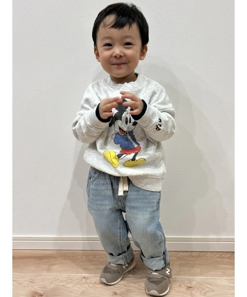 GAP(ギャップ)の「ディズニー スウェット・トレーナー (幼児)(スウェット・キッズ・グレー/ネイビー・110cm/105cm/100cm/95cm/90cm/80cm/70cm)」の5枚目の写真