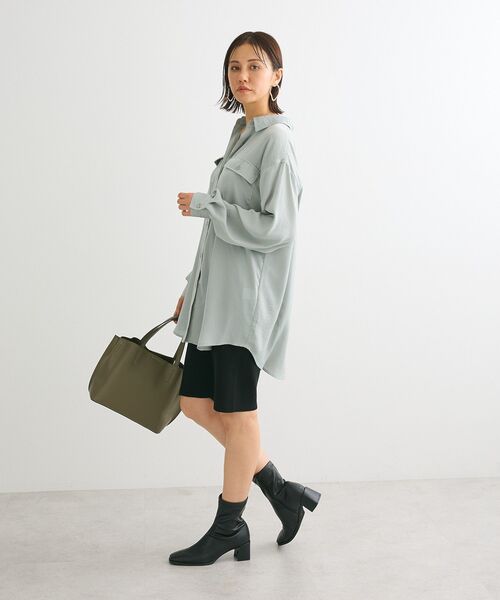 Sugar spoon（シュガースプーン）の「・SUGAR SPOON サテンオーバーシャツチュニック（チュニック・レディース・ベージュ/グリーン/ブラック/オフホワイト・FREE）」の6枚目の写真