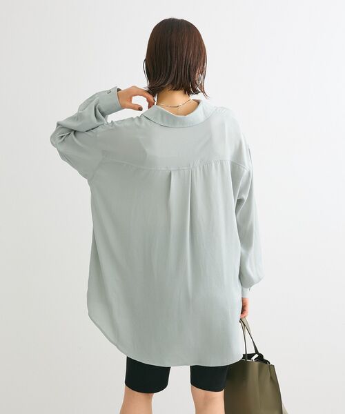 Sugar spoon（シュガースプーン）の「・SUGAR SPOON サテンオーバーシャツチュニック（チュニック・レディース・ベージュ/グリーン/ブラック/オフホワイト・FREE）」の9枚目の写真