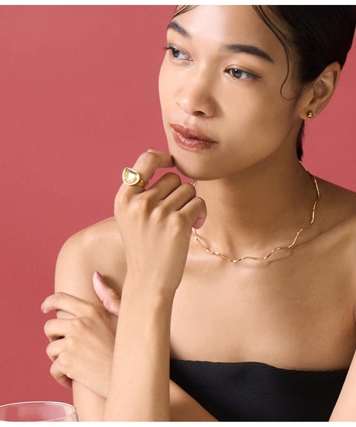 Settimissimo（セッティミッシモ）の「金属アレルギー対応ステンレスプレートモチーフリング（リング・レディース・ゴールド・FREE）」の2枚目の写真