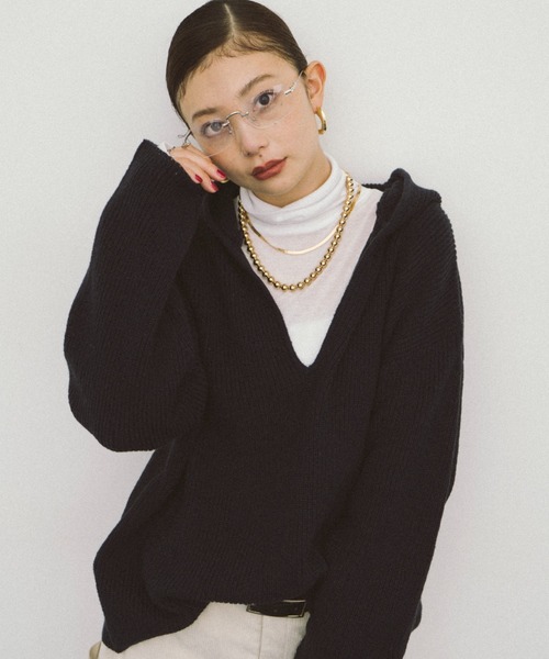 HANNE(アン)の「フーディーニットプルオーバー(ニット/セーター・レディース・ベージュ/ネイビー/ブルー・FREE)」の14枚目の写真