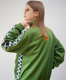 HUMAROUS(q[}X)HUMAROUS Andre gbNWPbg(W[W)