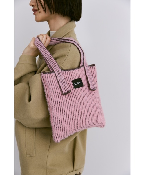un/neu（アンノイ）の「フェザーバイカラーニットバッグ（ハンドバッグ・レディース・ブルー/ブラック/ピンク/レッド・FREE）」の22枚目の写真