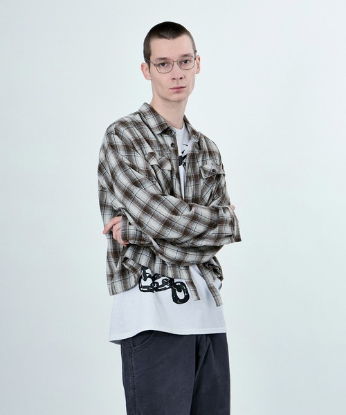 M TO R(ムウトアール)の「CROPPED CHECK SHIRTS(シャツ/ブラウス・レディース・ブラウン/グリーン/ブラック・42/38)」の19枚目の写真