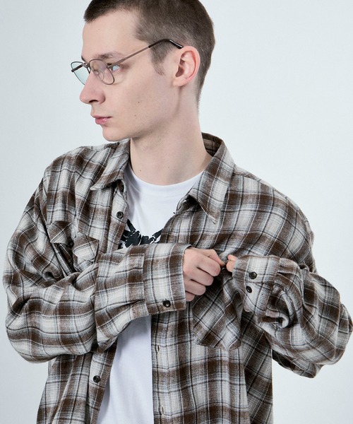M TO R(ムウトアール)の「CROPPED CHECK SHIRTS(シャツ/ブラウス・レディース・ブラウン/グリーン/ブラック・42/38)」の21枚目の写真