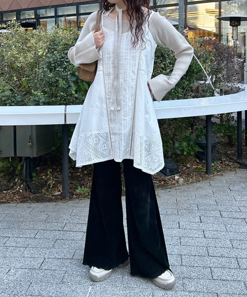 Kastane（カスタネ）の「ボウタイ配色リブニット（ニット/セーター・レディース・グレー/アイボリー/ブラック/レッド/イエロー/ブラック系その他・FREE）」の20枚目の写真