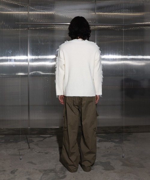 FOLLOWIN（フォロウィン）の「[UNISEX] バルキーフリンジニット（ニット/セーター・レディース・ホワイト/ブラック/グレー・FREE）」の6枚目の写真