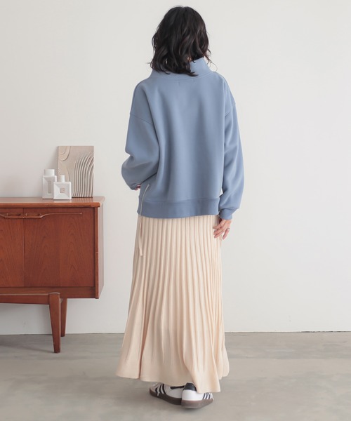 n'OrLABEL（ノアールレーベル）の「【機能素材】『裏起毛フード風襟プルオーバー』（スウェット・レディース・マスタード/杢グレー/ブラック/ブルー・FREE）」の13枚目の写真