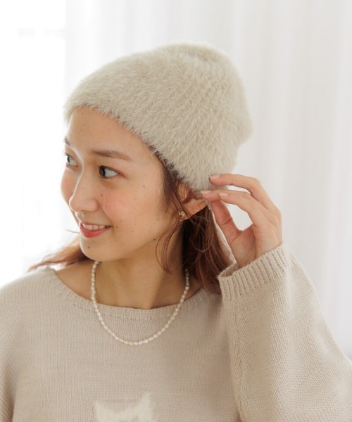 flower(フラワー)の「フラッフィーニットキャップ(ニットキャップ/ビーニー・レディース・ブラック/ベージュ・FREE)」の3枚目の写真