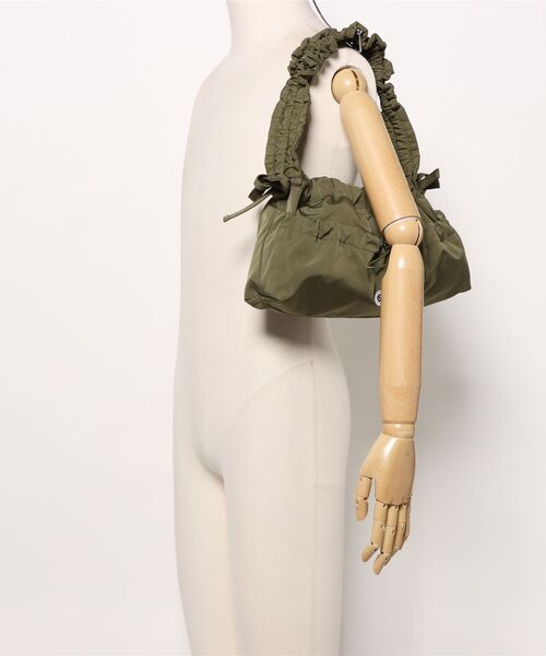 OUTDOOR PRODUCTS(アウトドアプロダクツ)の「【OUTDOOR PRODUCTS】ギャザーハンドルバッグ(ショルダーバッグ・メンズ・パープル/カーキ/ブラック・FREE)」の7枚目の写真